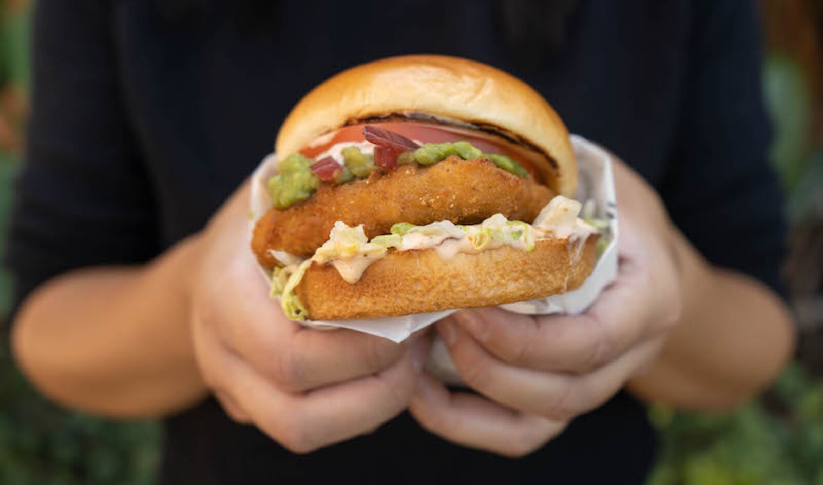 These Vegan Chicken Sandwiches Give Popeyes and Chick-fil-A a Run for Their Money